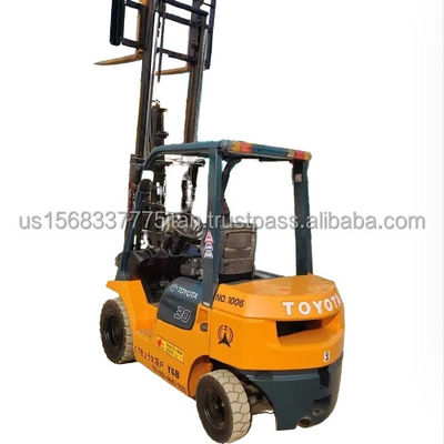Originale Giappone 45kw Toyota 4.5 Ton Forklift FD45 Camion elevatore per la movimentazione di carichi pesanti