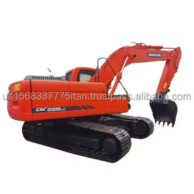 Doosan DX225 Escavatore da 25 tonnellate Macchine da costruzione usate con anni di esperienza
