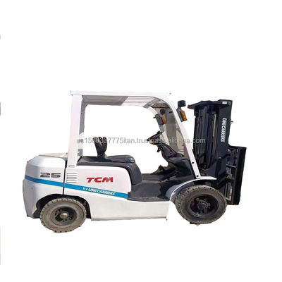 TCM 25 carrello elevatore con ottime prestazioni Min. Altezza di sollevamento 4,5 Anno 2012 Macchina usata