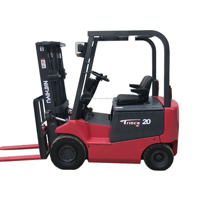 Nichiyu 2 tonnellate carrello elevatore con motore diesel originale e prestazioni massime