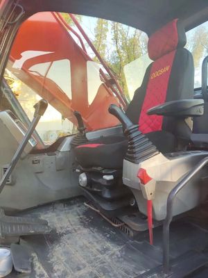 25 tonnellate Doosan DX225LC Excavator usato con 0-2000 ore di lavoro Buone condizioni
