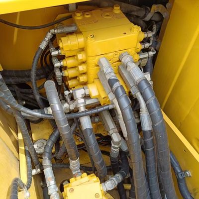 11 tonnellate Komatsu PC110-8 escavatore a basso consumo di olio e cilindro idraulico originale