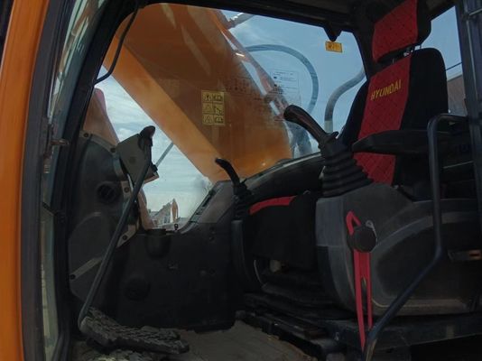 Escavatore Hyundai 220LC-9S usato con capacità di secchio di 1,22M3 e basse ore di lavoro