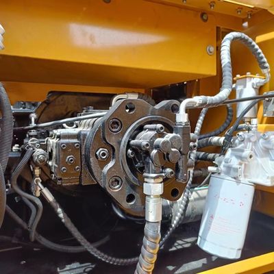 Global Second Hand SANY SY215C Escavatore idraulico con 1.1m3 di capacità di secchio