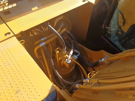 CAT 320 Escavatore con cilindro idraulico originale e 0-2000 ore di lavoro dal Giappone