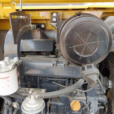 5.6Ton Komatsu PC56 Mini Digger Crawler Excavator con basso costo operativo dal Giappone