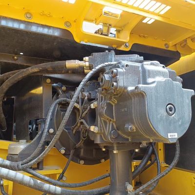 40 tonnellate KOMATSU PC 400 PC400-8 Escavatore usato Grande macchina Valvola idraulica originale