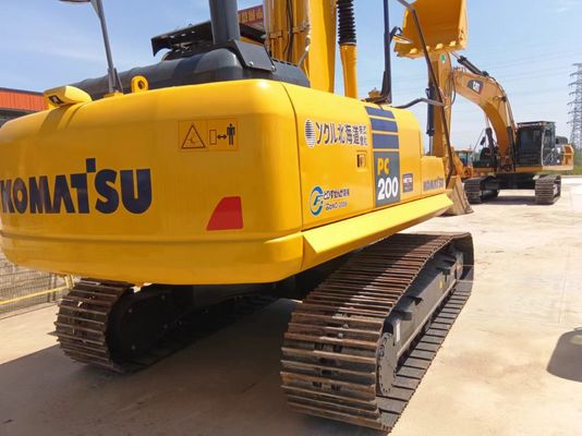 Escavatori PC200 Komatsu originali con capacità di 20 TON e scarse ore di lavoro