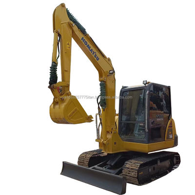 Komatsu PC56-7 Escavatore usato con 0-2000 ore di lavoro e valvola idraulica originale