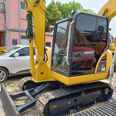 Komatsu PC56-7 Escavatore usato con 0-2000 ore di lavoro e valvola idraulica originale