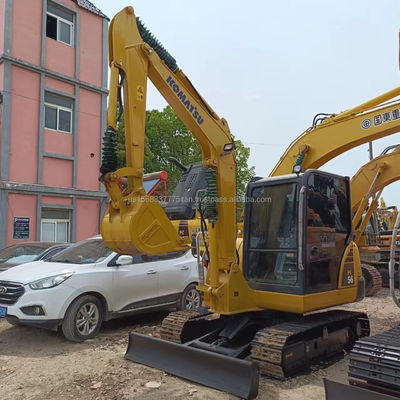 Komatsu PC56-7 Escavatore usato con 0-2000 ore di lavoro e valvola idraulica originale
