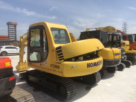 6TON Komatsu PC60 usato scavatore per le vostre esigenze di attrezzature pesanti
