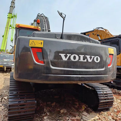 Escavatore VOLVO in buone condizioni con pompa idraulica originale e capacità di secchio di 1,2 M3