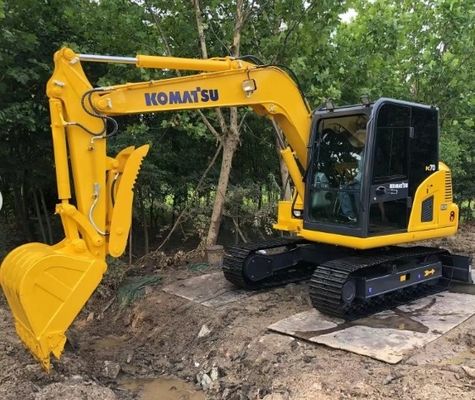 Komatsu PC70 7T Escavatore usato con capacità di 0.2M3 e buone condizioni di funzionamento