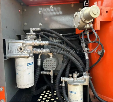 2016 Anno usato Hitachi ZX70 escavatore con 98kw di potenza e in Giappone