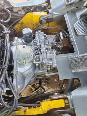 Tempo di lavoro ridotto Camione elevatore Komatsu 3 tonnellate con valvola idraulica originale in Giappone