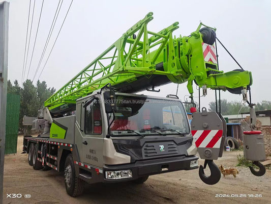 Performance eccellente utilizzato Zoomlion 30 tonnellate gru e pronto per 0-2000 ore di lavoro