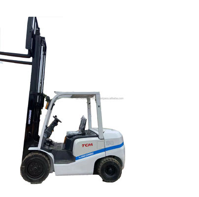 Grandi prestazioni TCM 30 carrello elevatore per negozi di materiali da costruzione Usate macchine Diesel utilizzato