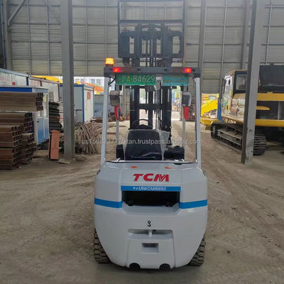 3000 kg Peso TCM 30 carrello elevatore utilizzato per i negozi di materiali da costruzione Ottima prestazione