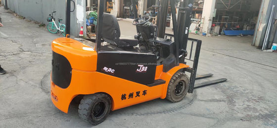 Hangzhou J30 carrello elevatore usato con prestazioni eccellenti e 3000 kg di peso