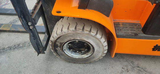 Hangzhou J30 carrello elevatore usato con prestazioni eccellenti e 3000 kg di peso