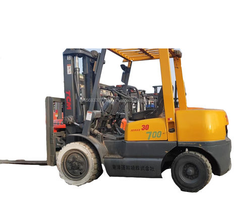 Fonte di alimentazione diesel TCM 700 carrello elevatore usato con e ottime prestazioni