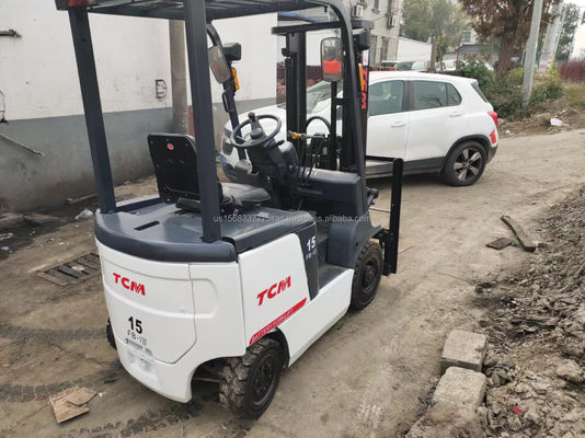 3 tonnellate di carrello elevatore TCM di seconda mano 2M lunghezza del carrello elevatore motore diesel fonte di energia