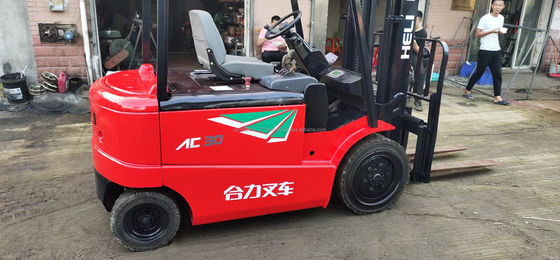 Potente EVERLIFT Heli AC30 Diesel forklift 4500 kg Peso e Giappone Motore Nissan