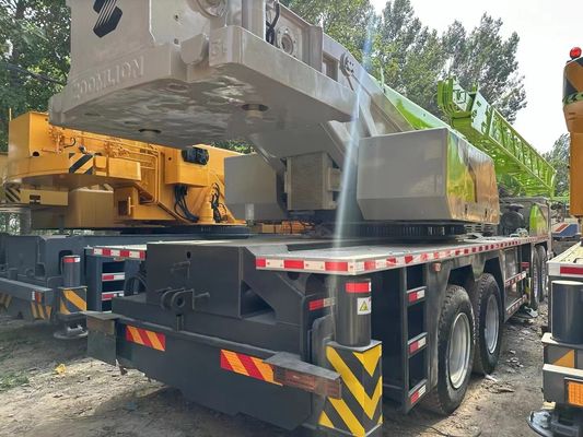 Zoomlion 80 tonnellate gru usata macchina da costruzione con 1000-1500 ore di lavoro