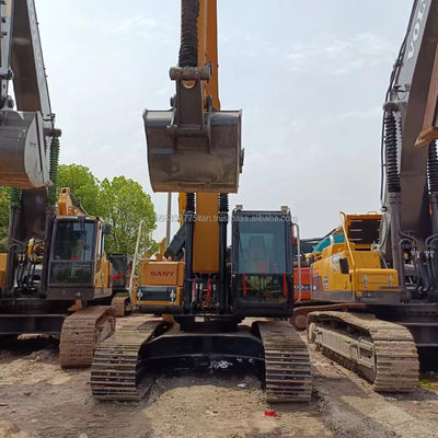 Escavatore usato Sany SY215C con capacità di secchio di 1,2 M3 e valvola idraulica originale