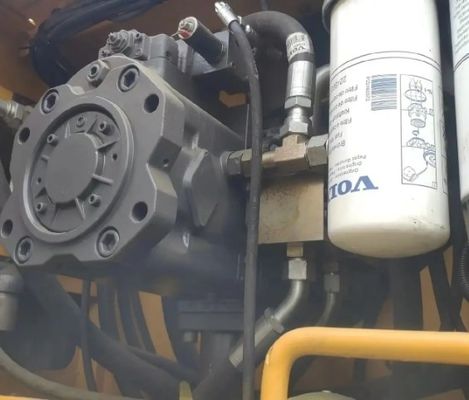 Valvola idraulica originale usata Volvo EC480DL escavatore 48 tonnellate 2016 anno