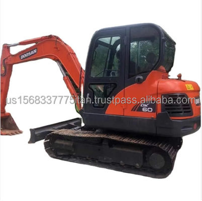 Escavatori Doosan 6TON Dx60 Escavatori per cantieri originali meno ore di lavoro