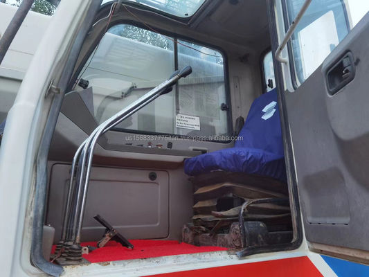 Una gru Zoomlion usata da 25 tonnellate con un peso di 25000 kg e prestazioni eccellenti