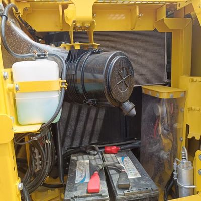 Komatsu PC130 Escavatore per costruzioni di ingegneria Anfibi Usato Alta affidabilità