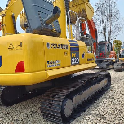 22 tonnellate di peso operativo Komatsu PC220 attrezzature di seconda mano per la costruzione sul mercato