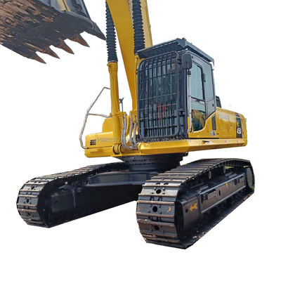 Escavatore Komatsu PC450-7 usato con capacità di secchio 2M3 e valvola idraulica originale