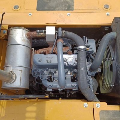 Sany SY135C Piccolo escavatore usato 0,6M3 Capacità del secchio e 73kw di potenza per la costruzione