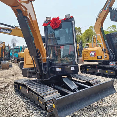 Escavatore usato Sany SY60C con capacità di secchio di 0,28 M3 e peso della macchina di 6000 KG