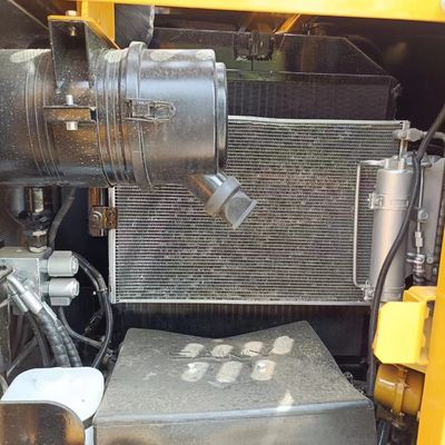 Sany SY75C Pro escavatore usato con eccellente peso di funzionamento e pompa idraulica originale