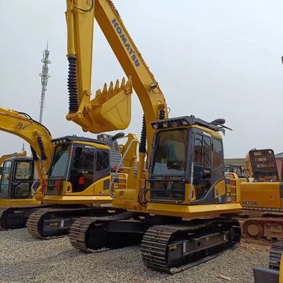 Escavatore Komatsu PC130 con cilindro idraulico originale e buone condizioni di lavoro