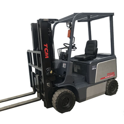 TCM 25 carrello elevatore 4.5m 2.5tone Grande prestazione macchina usata per le esigenze del cliente