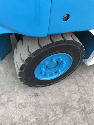 Toyota 2 tonnellate usata e conveniente per le operazioni del vostro magazzino