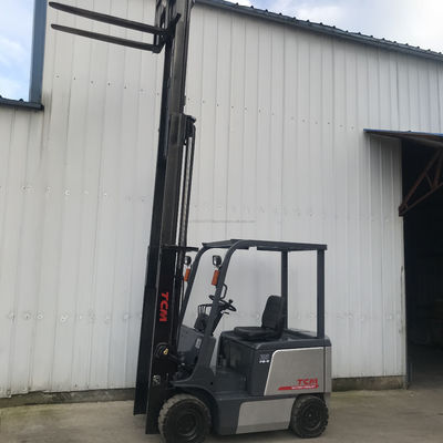 TCM 25 4.5m 2.5ton Used Forklift 2012 Used Machine per le migliori prestazioni