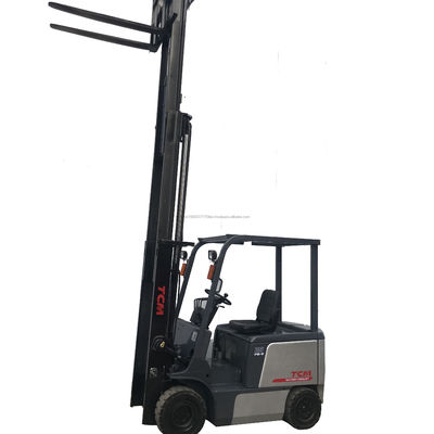 Lunghezza della forchetta 1000mm TCM 25 Usato carrello elevatore 4.5m 2.5tone Gran Performance Usata Macchina