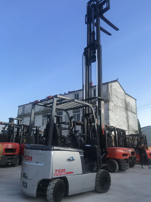 TCM 20 carrello elevatore usato e in ottime condizioni, alimentato a gasolio/elettrico/propano