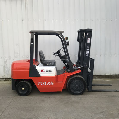 4.5m Dimensioni complessive 4,5m Larghezza della forcella HeLI Forklift elettrico/propano utilizzato per le esigenze