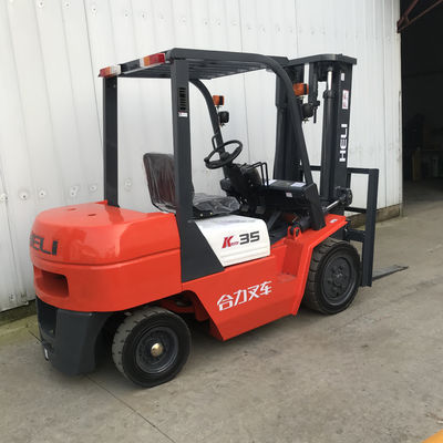 4.5m Dimensioni complessive 4,5m Larghezza della forcella HeLI Forklift elettrico/propano utilizzato per le esigenze