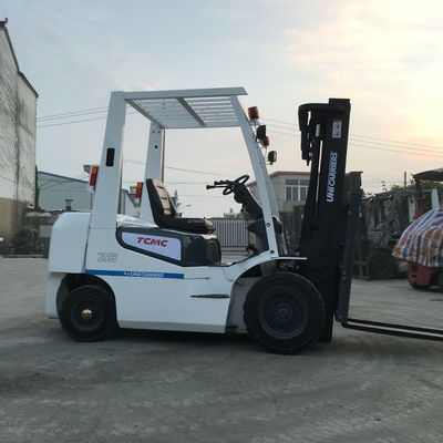 Giappone TCM Forklift Manufacture 2,5 tonnellate di carrelli elevatori usati con valvola idraulica originale