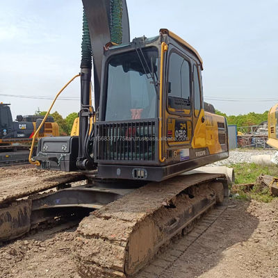 Escavatori VOLVO EC210 usati con valvola idraulica originale e 0-2000 ore di lavoro