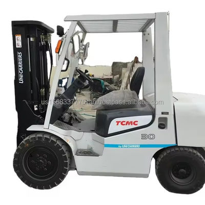 Hai bisogno di un carrello elevatore diesel durevole TCMC 3t con ottime prestazioni è la tua scelta migliore